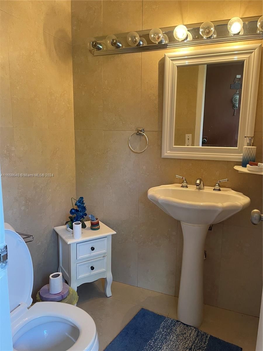 Real estate property located at 10661 108th Ave #3F, Miami-dade, The Prado Condo, Miami, FL