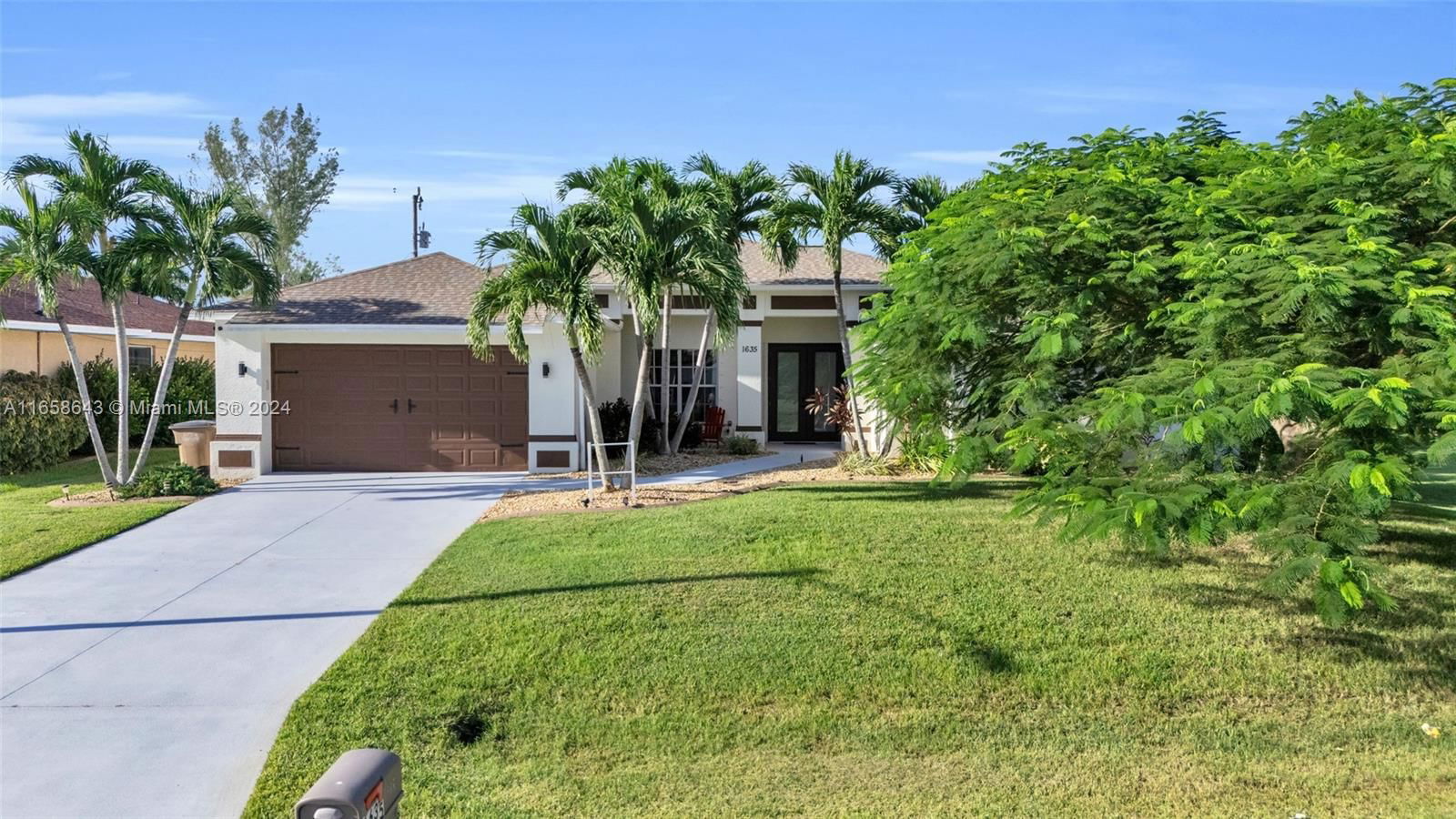 Real estate property located at 1635 30th Street, Lee, C3, Cape Coral, FL