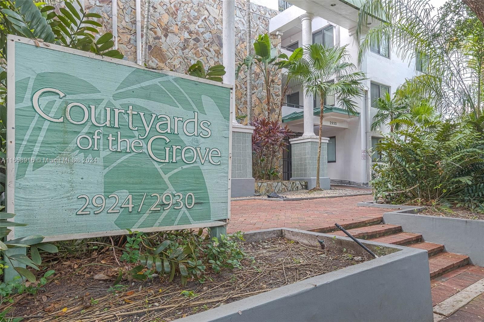 Real estate property located at 2930 Day Ave N302, Miami-Dade, COURTYARDS OF THE GROVE C, Miami, FL