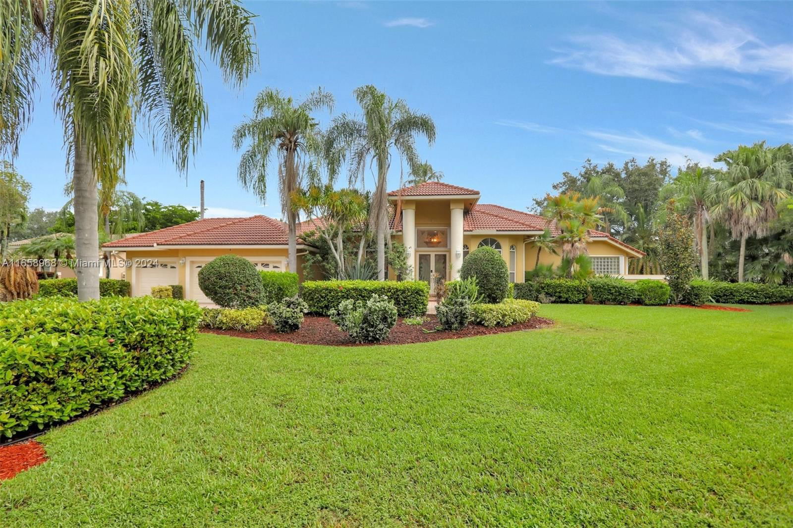 Real estate property located at 1712 126th Dr, Broward, FAIRWAYS AT EAGLE TRACE, Coral Springs, FL