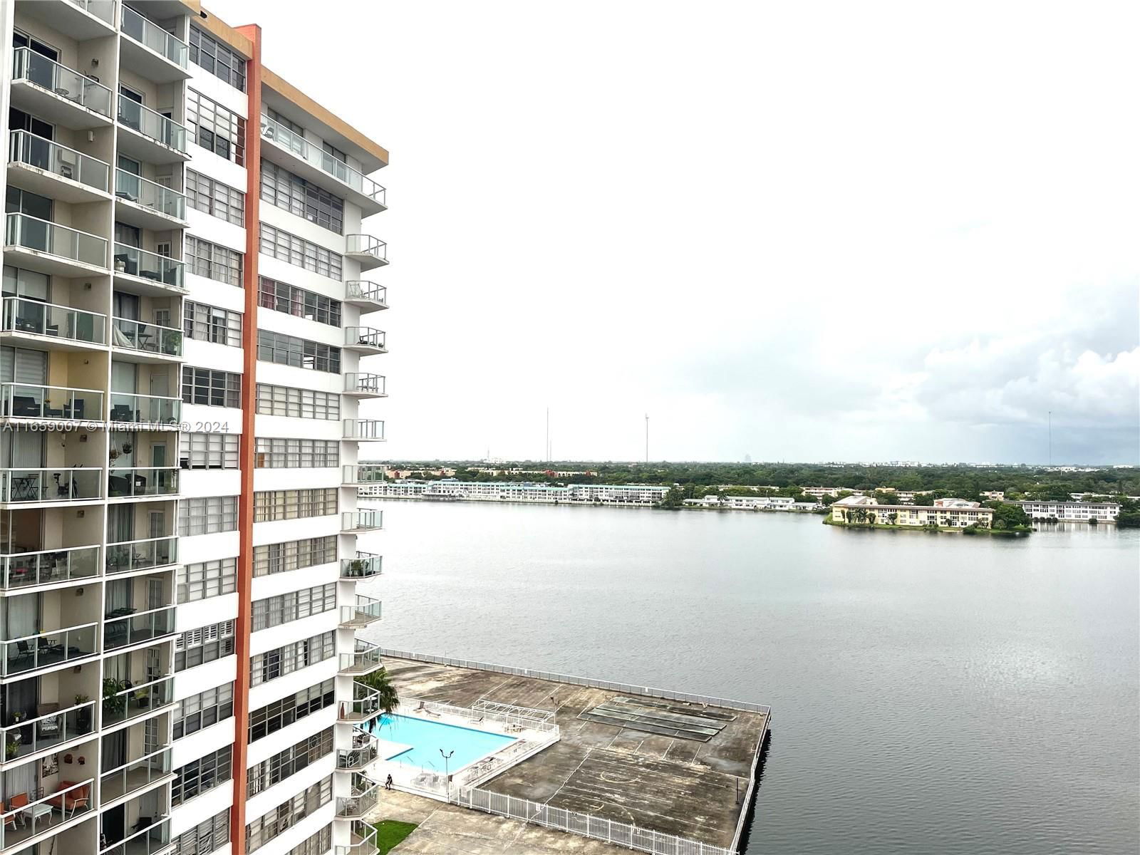 Real estate property located at 1351 Miami Gardens Dr #1116E, Miami-Dade, BUCKLEY TOWERS CONDO - EA, Miami, FL