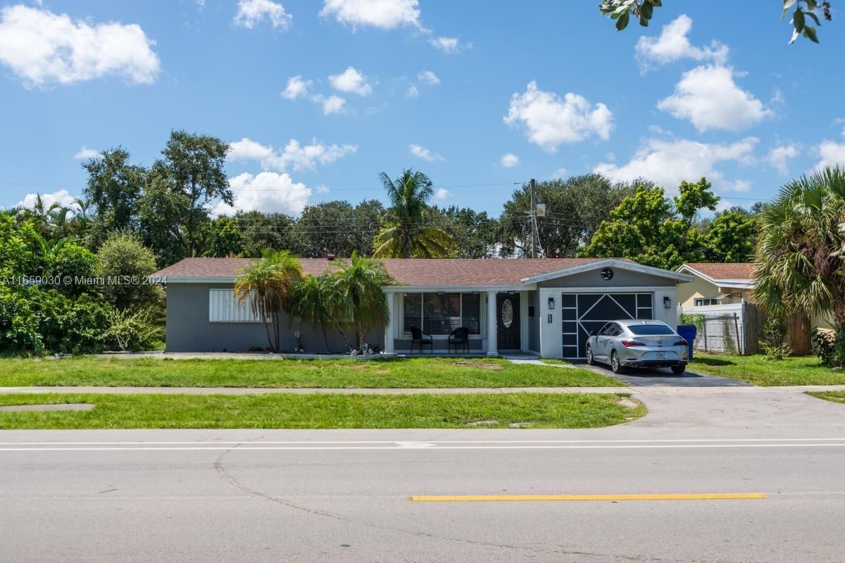 Real estate property located at 308 56th Ave, Broward, LAWN ACRES, Hollywood, FL