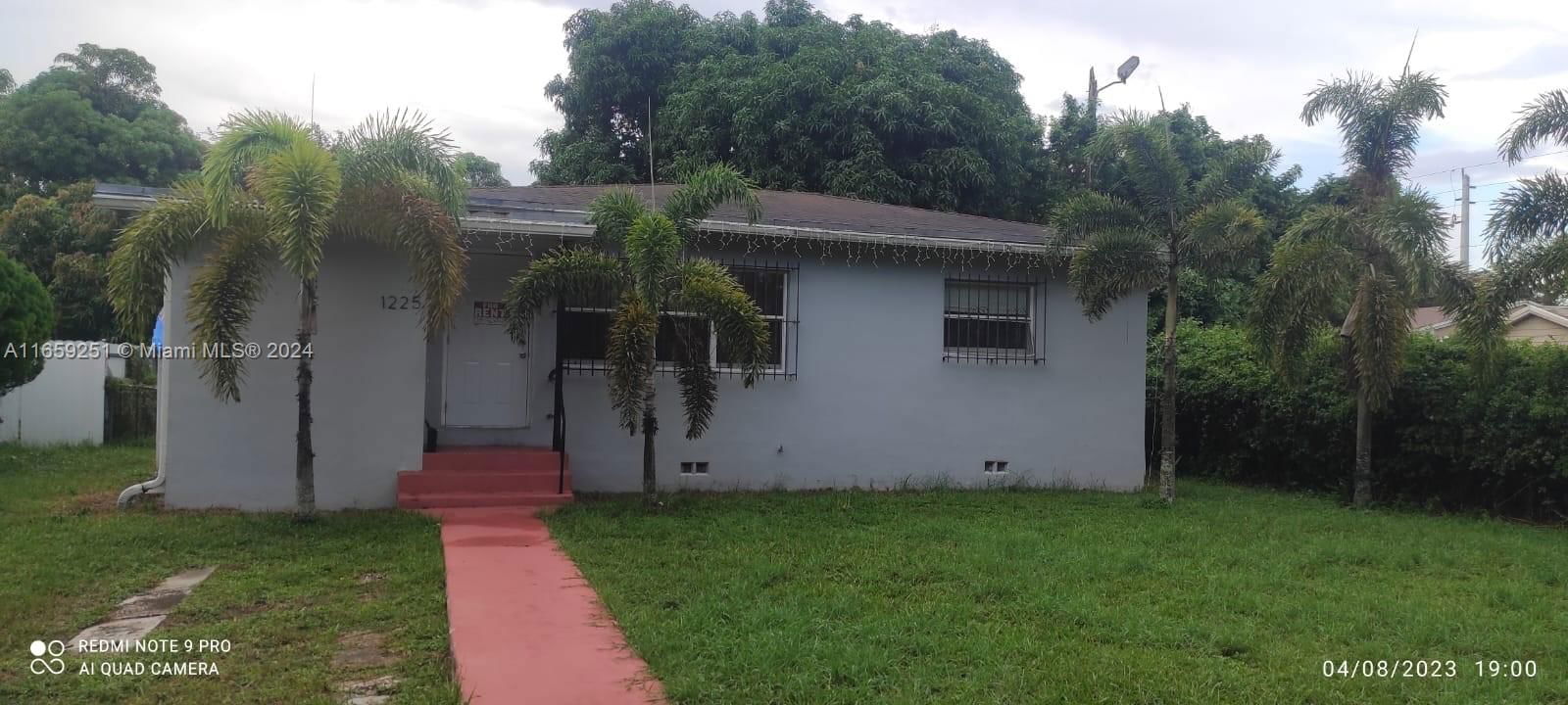 Real estate property located at 1225 127th St, Miami-Dade, BREEZY HEIGHTS, North Miami, FL