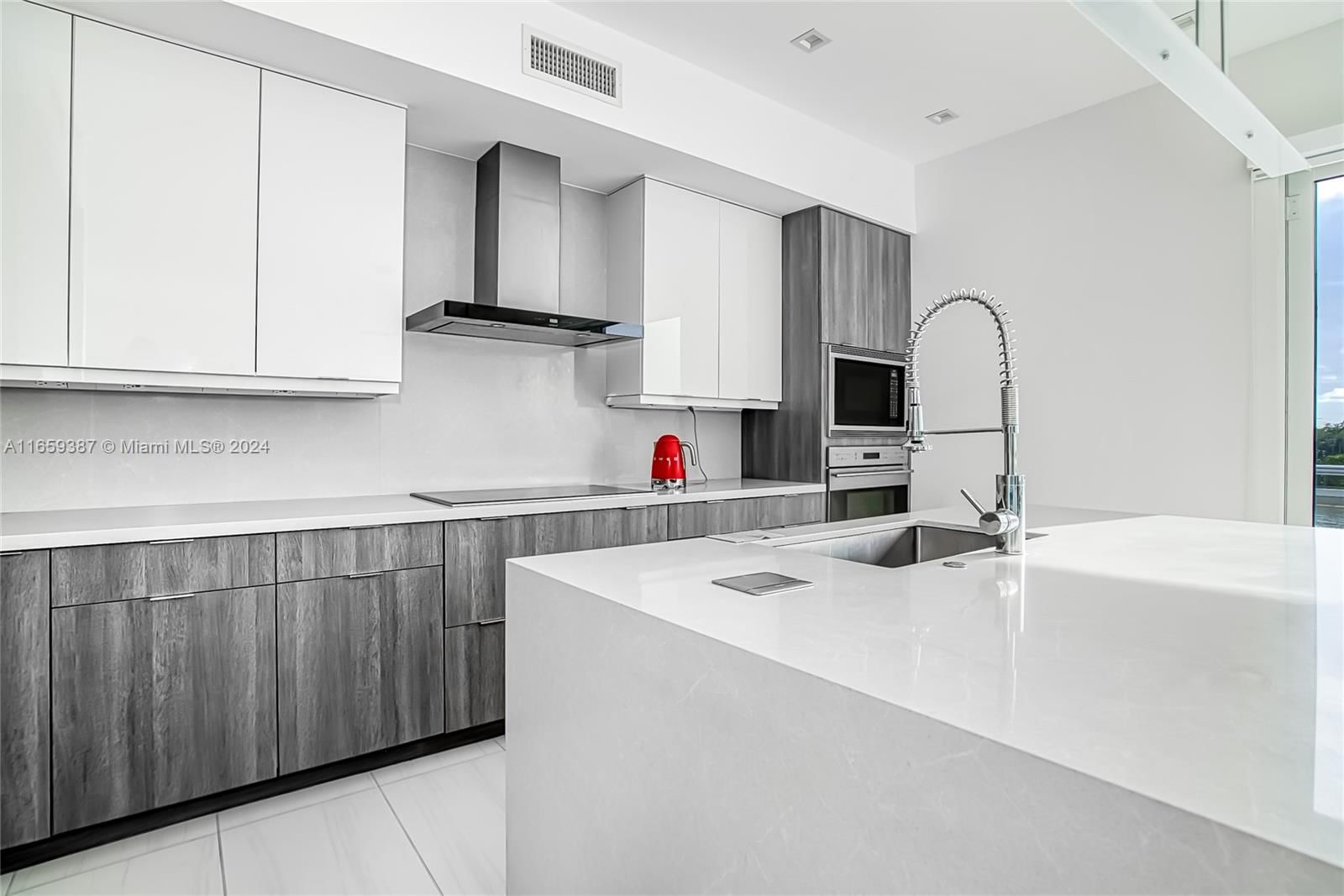 Real estate property located at , Broward, Seaside Village West Cond, Hollywood, FL