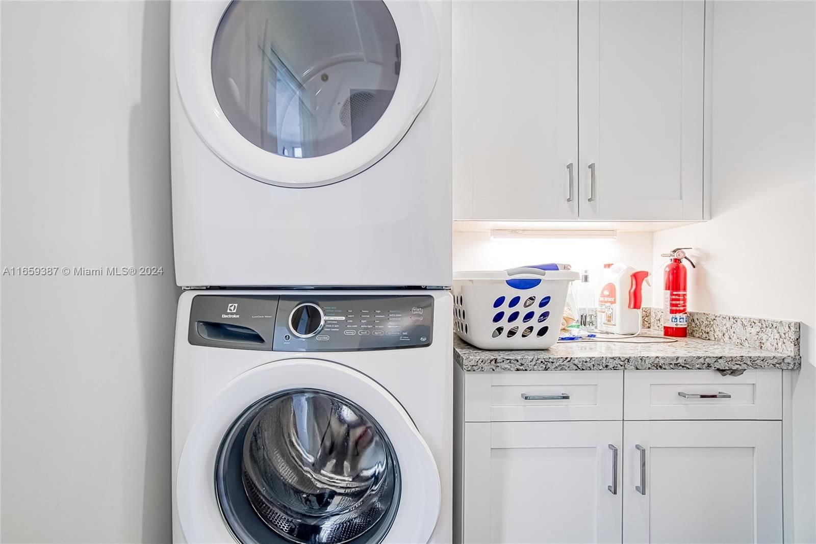 Real estate property located at , Broward, Seaside Village West Cond, Hollywood, FL