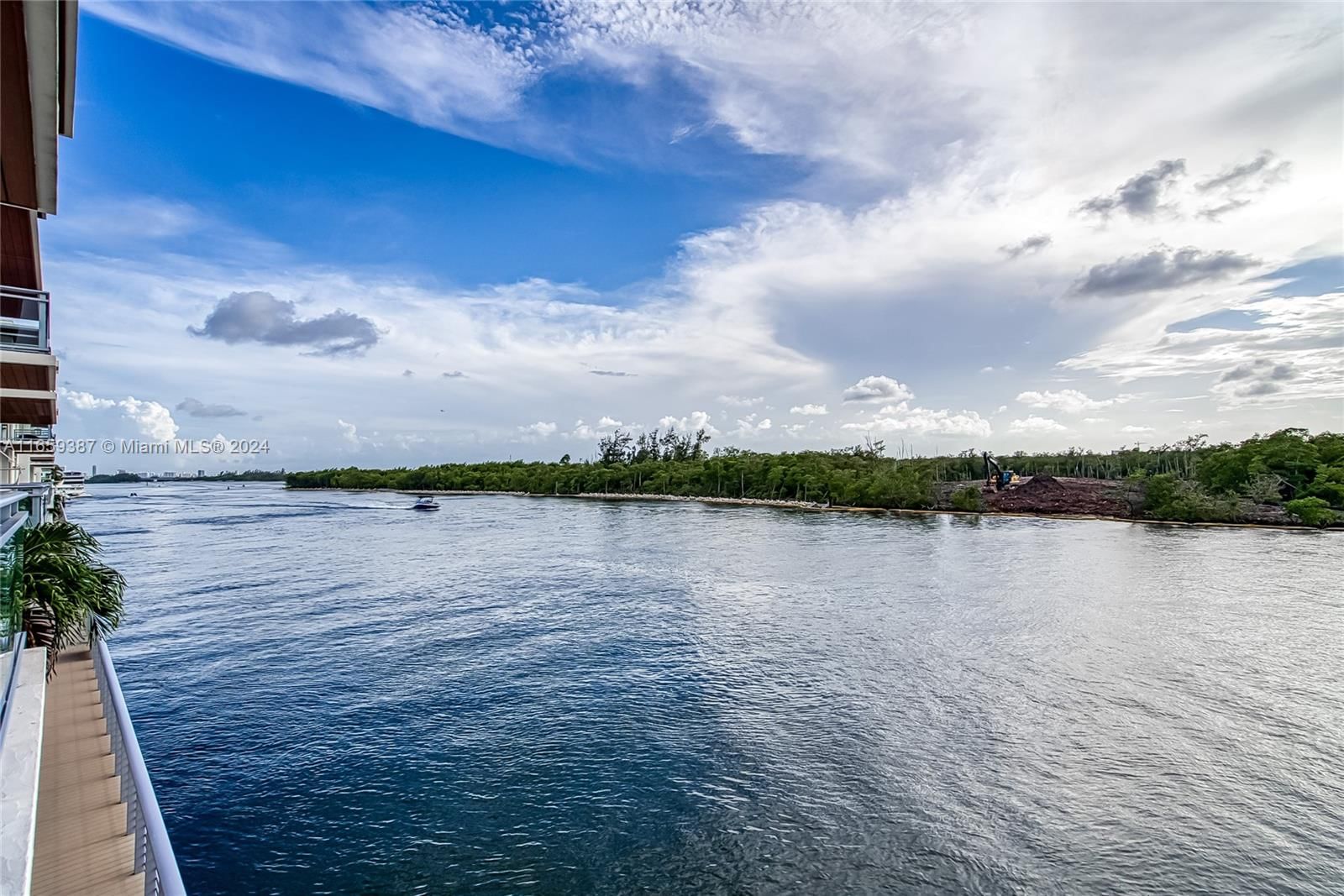 Real estate property located at , Broward, Seaside Village West Cond, Hollywood, FL