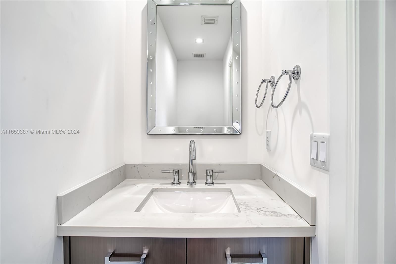 Real estate property located at , Broward, Seaside Village West Cond, Hollywood, FL