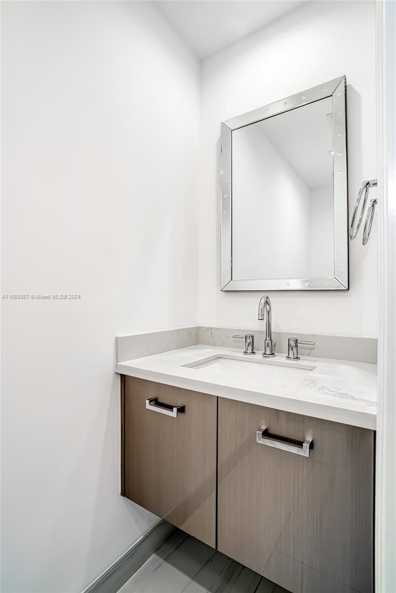 Real estate property located at , Broward, Seaside Village West Cond, Hollywood, FL