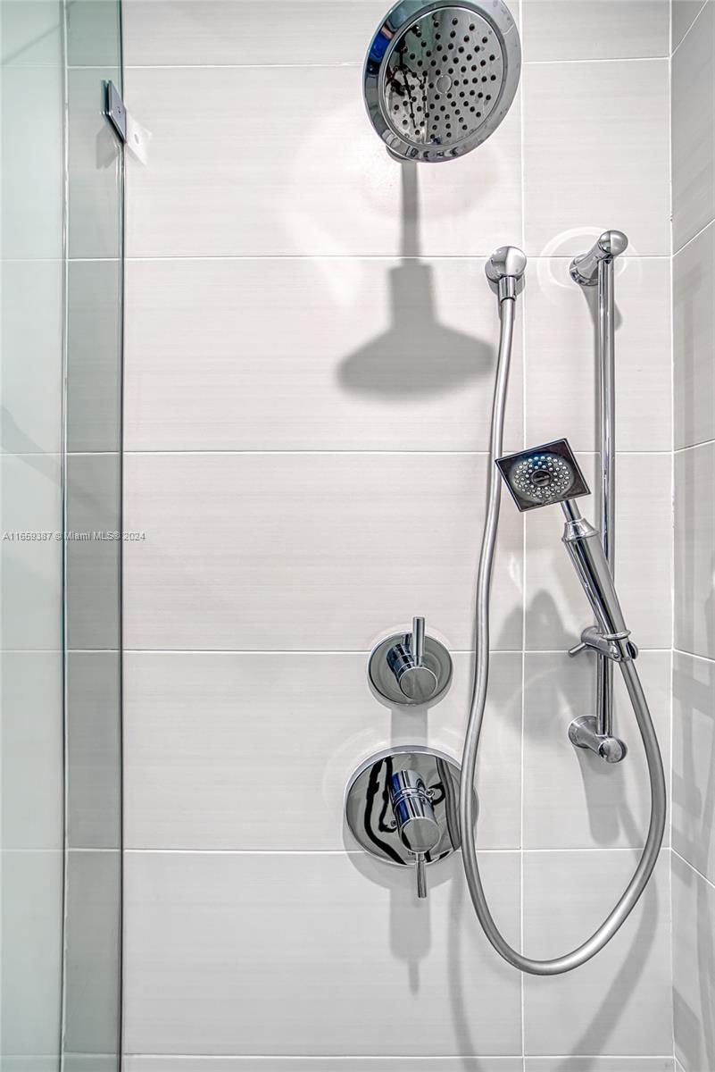 Real estate property located at , Broward, Seaside Village West Cond, Hollywood, FL