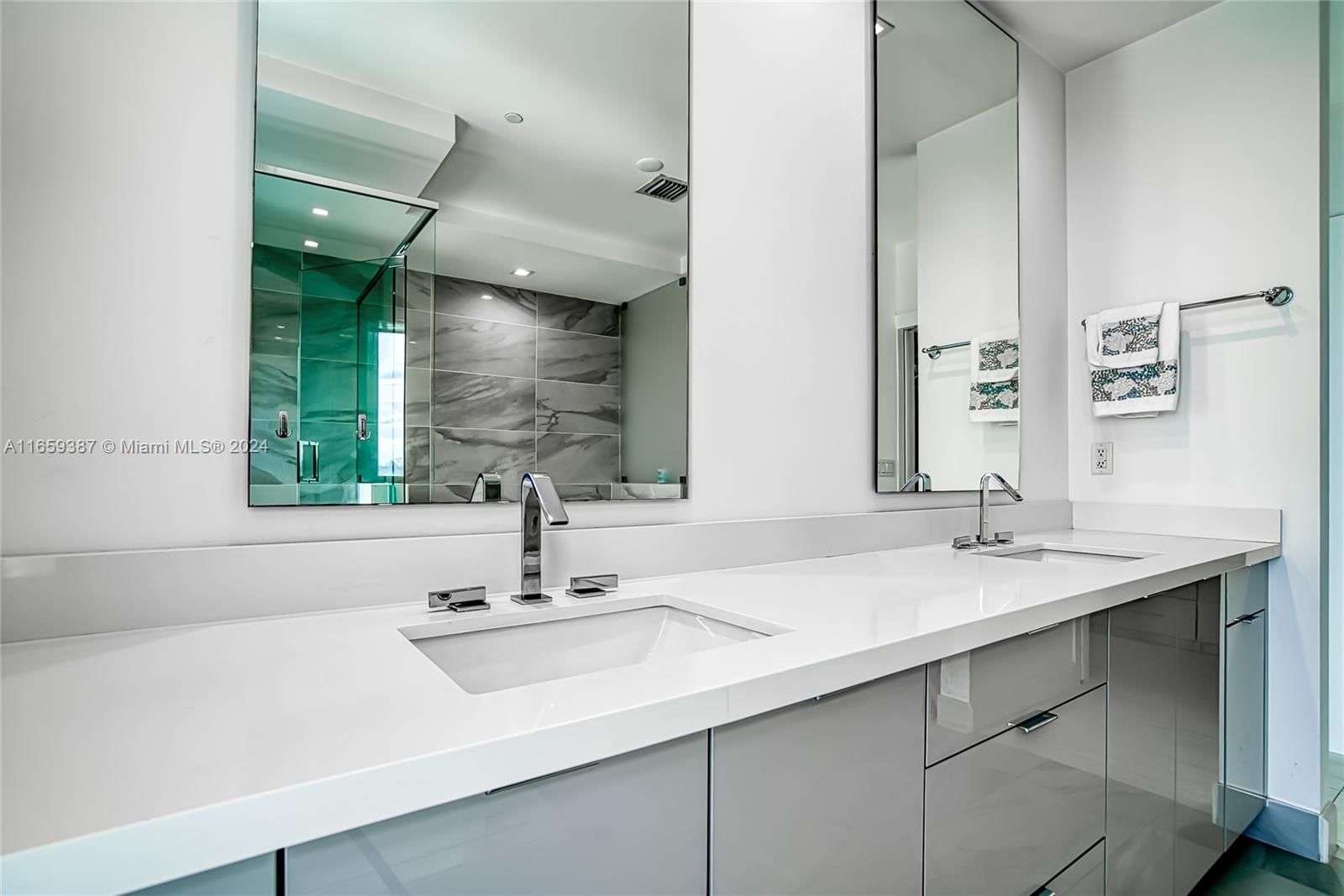 Real estate property located at , Broward, Seaside Village West Cond, Hollywood, FL