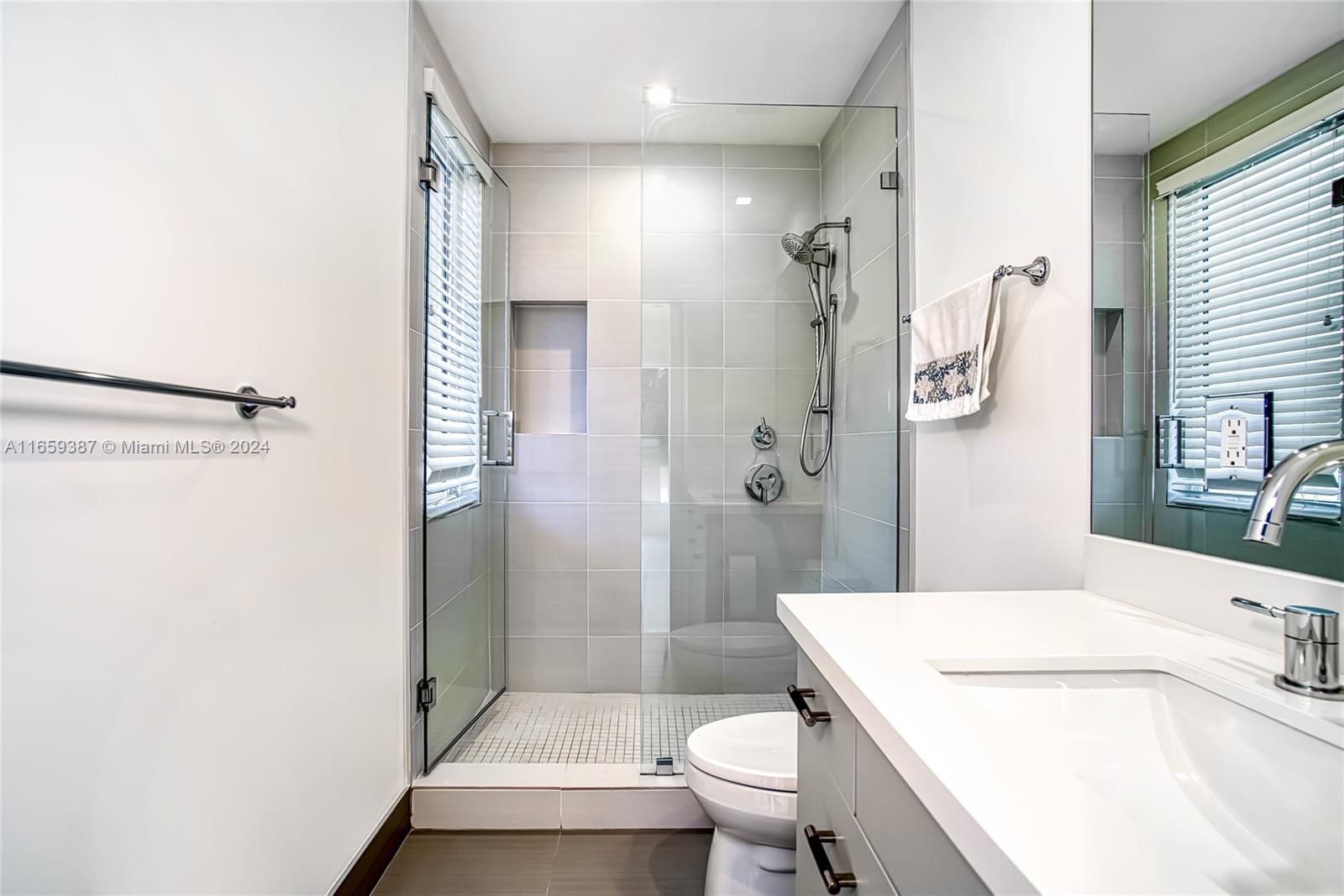 Real estate property located at , Broward, Seaside Village West Cond, Hollywood, FL