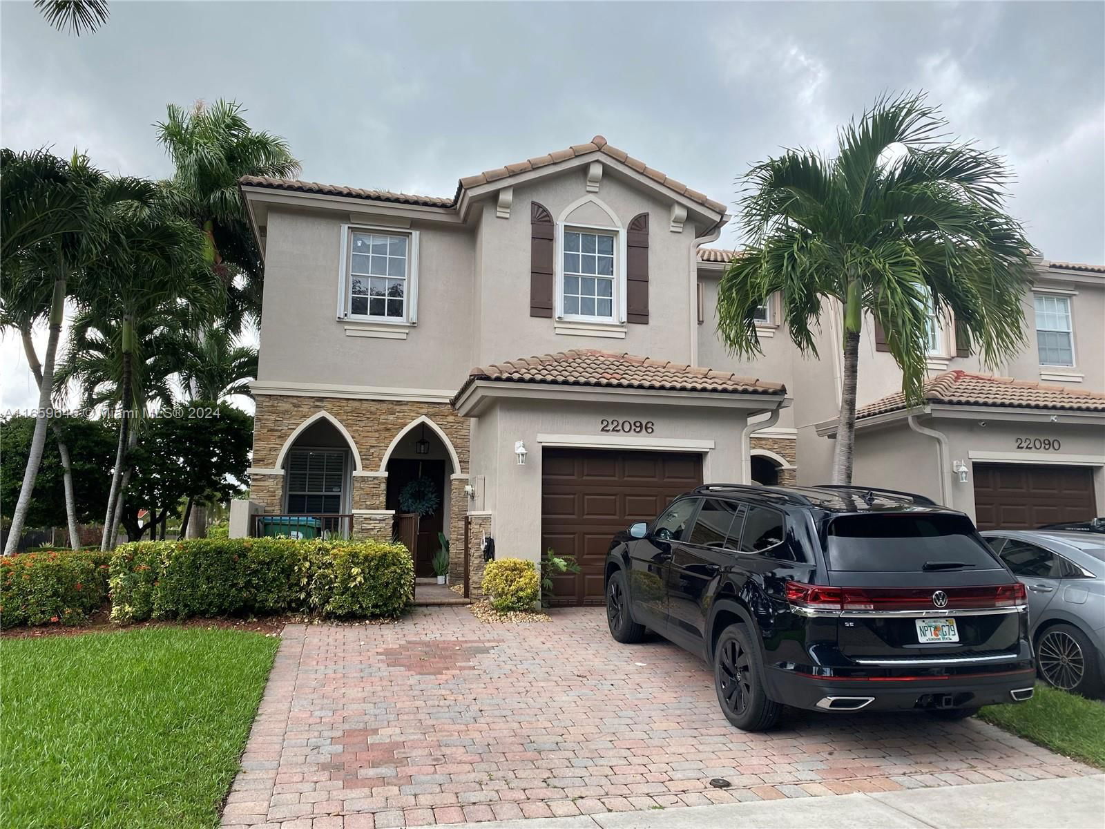 Real estate property located at 22096 93rd Pl, Miami-Dade, LAKES BY THE BAY CEE, Cutler Bay, FL