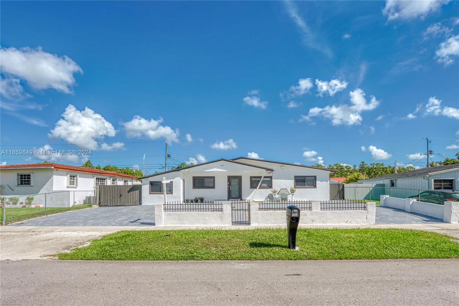 Real estate property located at 12465 185th St, Miami-Dade, SO MIAMI HEIGHTS ADDN D, Miami, FL