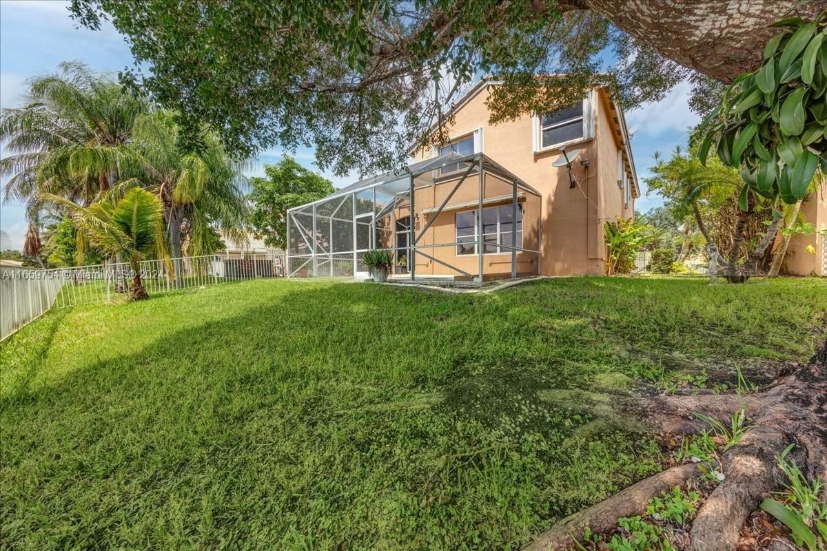 Real estate property located at 19030 4th St, Broward, TWIN ACRES, Pembroke Pines, FL