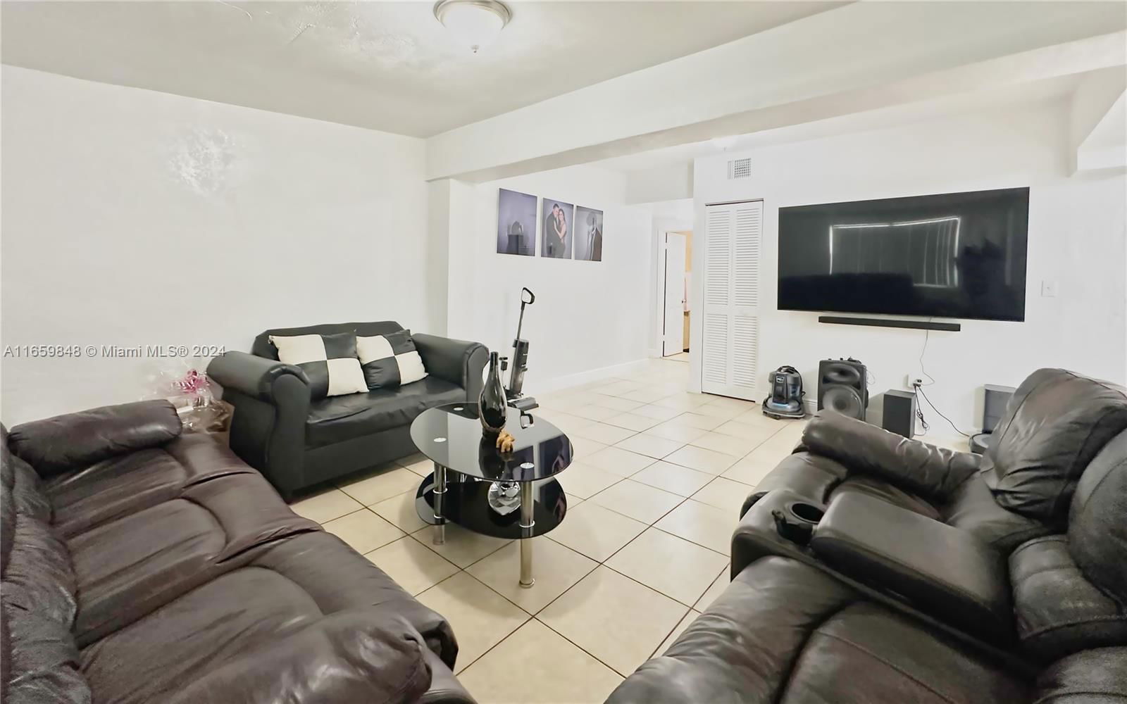 Real estate property located at 14240 22nd Ct, Miami-dade, Magnolia Gardens Consolid, Miami Gardens, FL