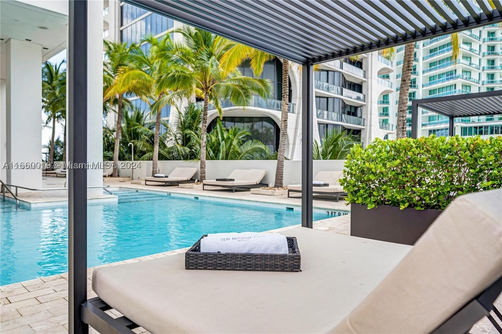 Real estate property located at 1040 Biscayne Blvd #2607, Miami-dade, Ten Museum Pk Residential, Miami, FL