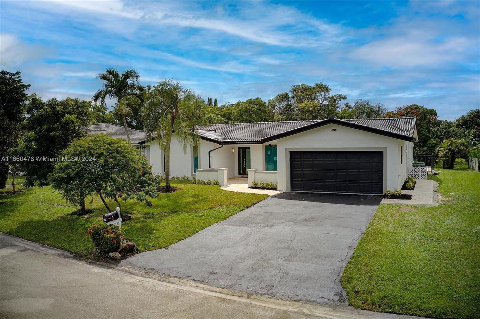 Real estate property located at 1984 86th Ter, Broward, RAMBLEWOOD, Coral Springs, FL