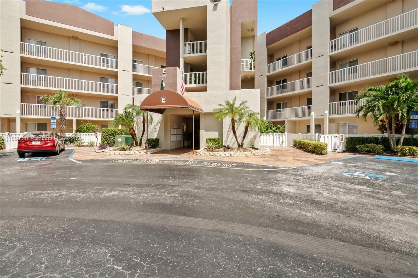 Real estate property located at 7702 Trent Dr #408, Broward, TRENT CONDOMINIUM E, Tamarac, FL