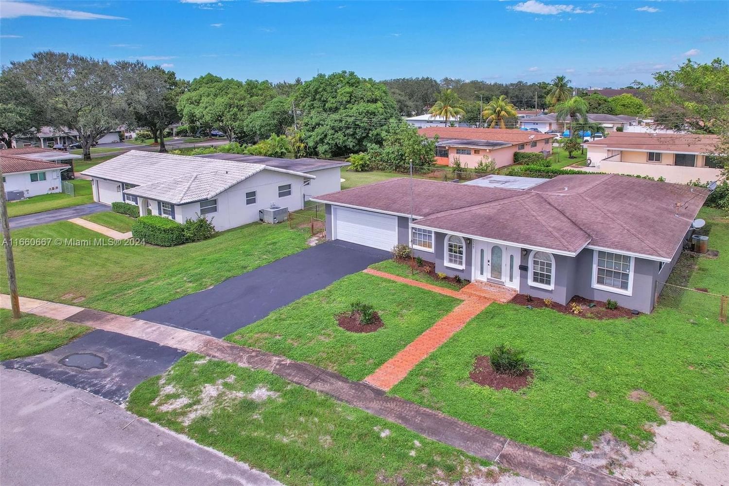 Real estate property located at 4541 6th Ct, Broward, EAST PLANTATION ESTATES, Plantation, FL