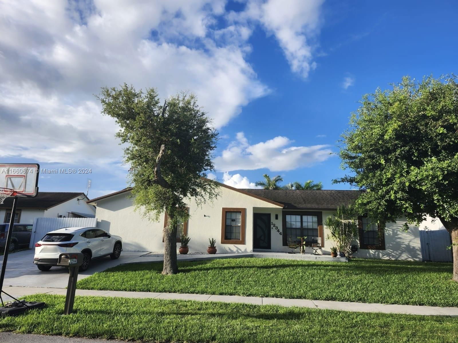 Real estate property located at 12344 254th Ter, Miami-Dade, PRINCETONIAN SUB SEC 3, Homestead, FL