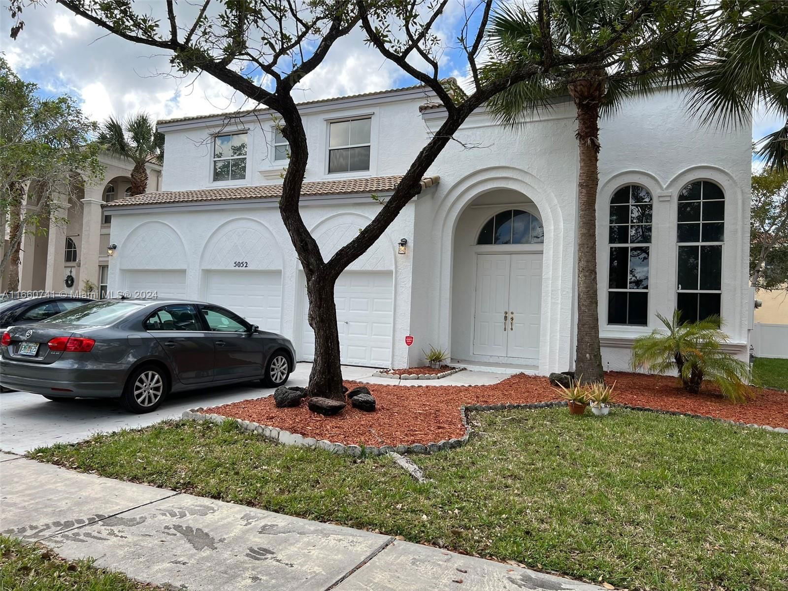 Real estate property located at 5052 167th Ave, Broward, RIVIERA ISLES I, Miramar, FL