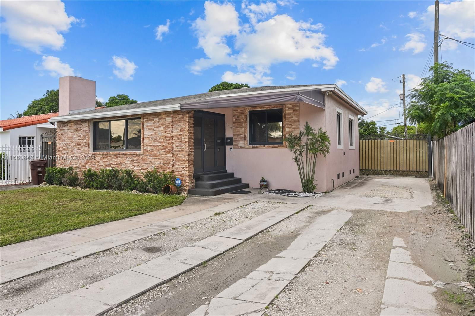 Real estate property located at 117 34th St, Miami-Dade, BRADLEY HEIGHTS, Hialeah, FL