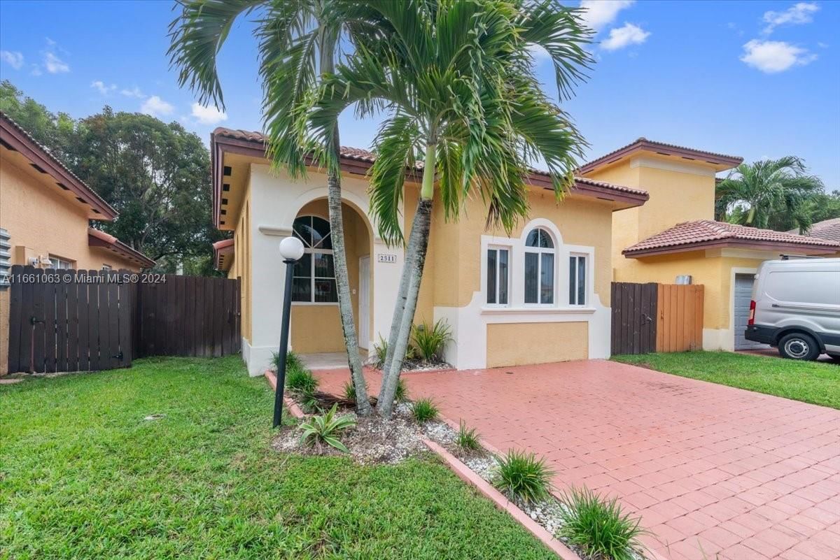 Real estate property located at 2511 41st Ter, Miami-Dade, MEGHANS PLACE, Homestead, FL