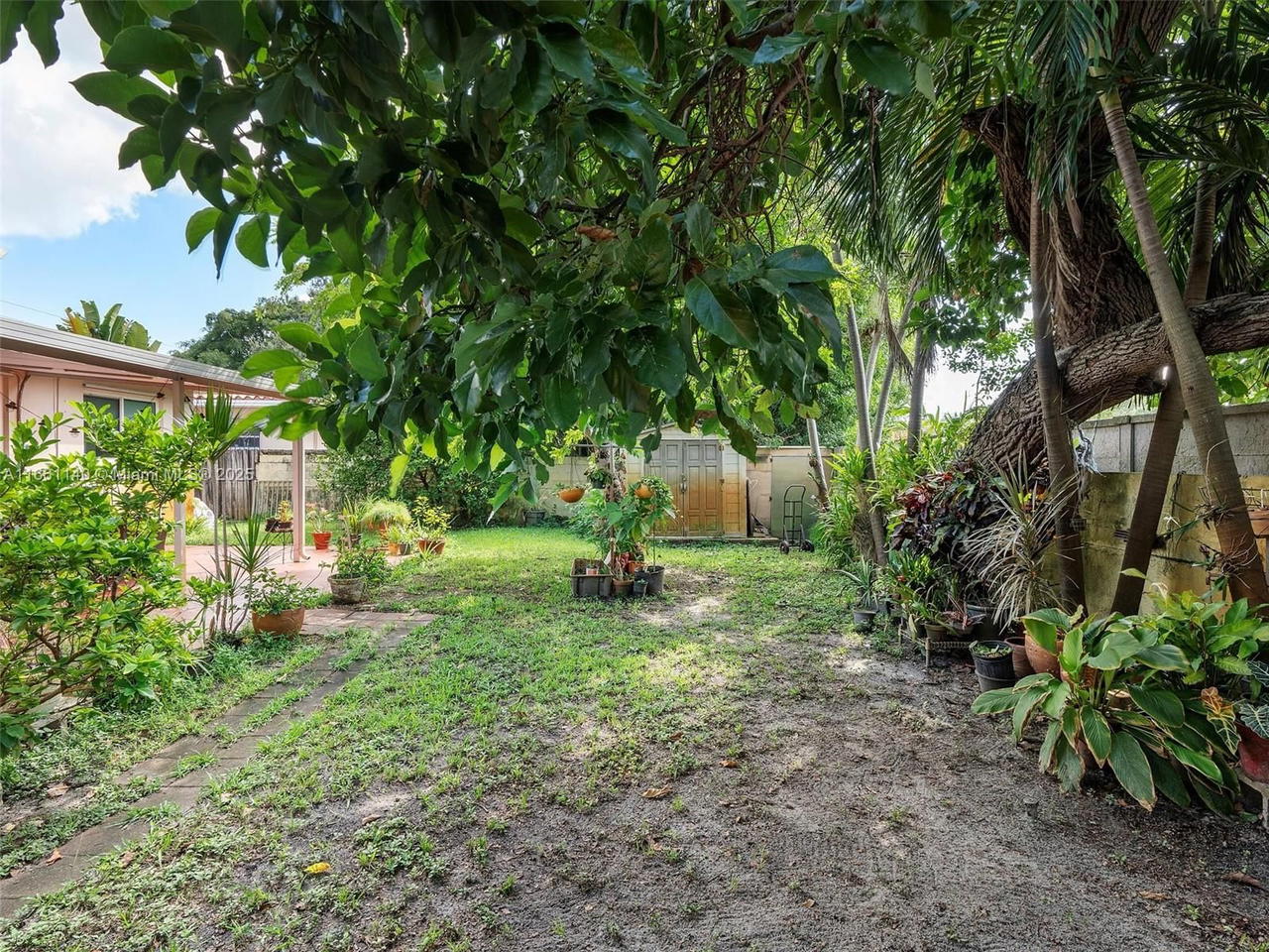 Real estate property located at 2380 7th St, Miami-dade, Beatrice Sub, Miami, FL