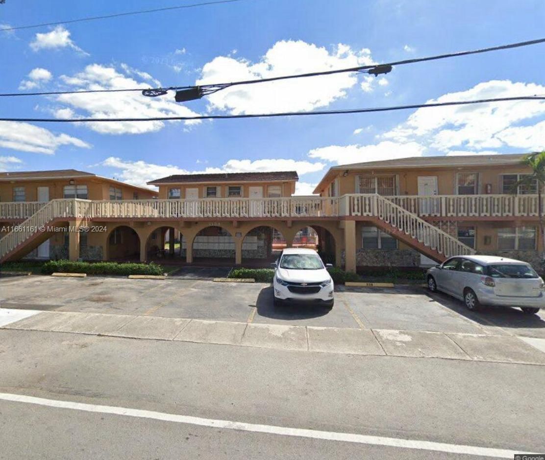 Real estate property located at 1154 35th St #111, Miami-Dade, FIVE ARCHES CONDO, Hialeah, FL