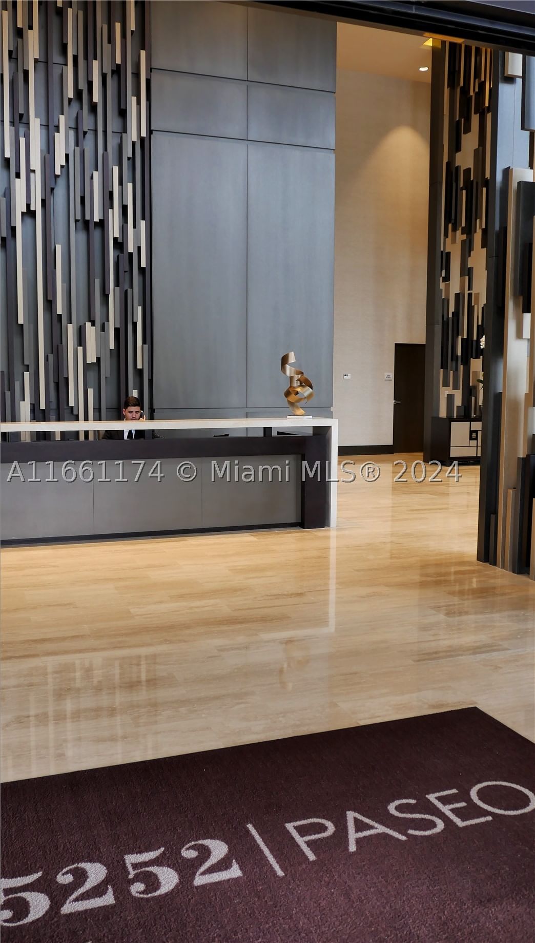 Real estate property located at 5252 85th Ave #1601, Miami-dade, 5252 Paseo Condo, Doral, FL