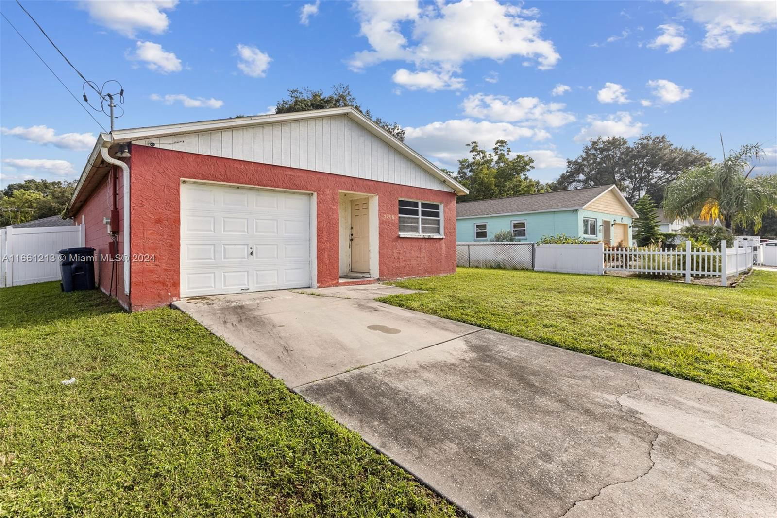 Real estate property located at 2206 E Chelsea St, Hillsborough, NORTH BEAUTY HEIGHTS, Tampa, FL