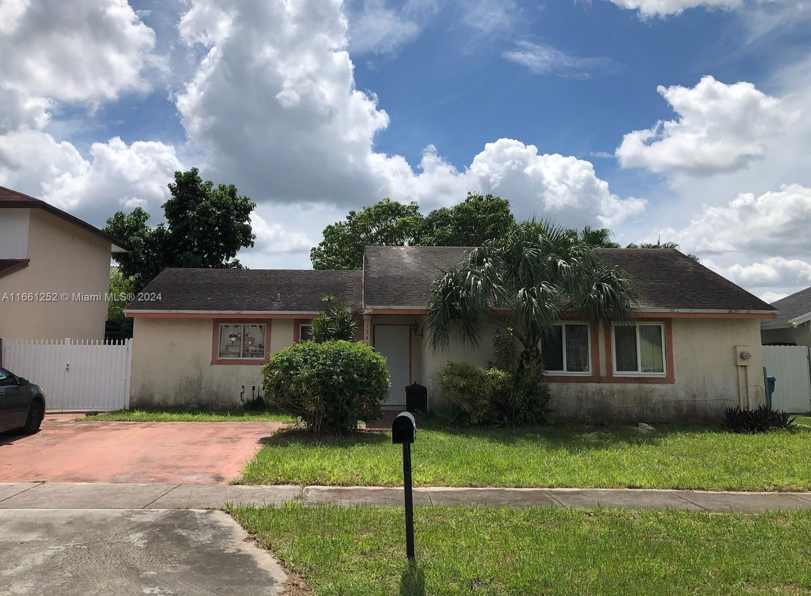 Real estate property located at 12410 203rd St, Miami-Dade, OAK PARK ESTATES SEC 1, Miami, FL