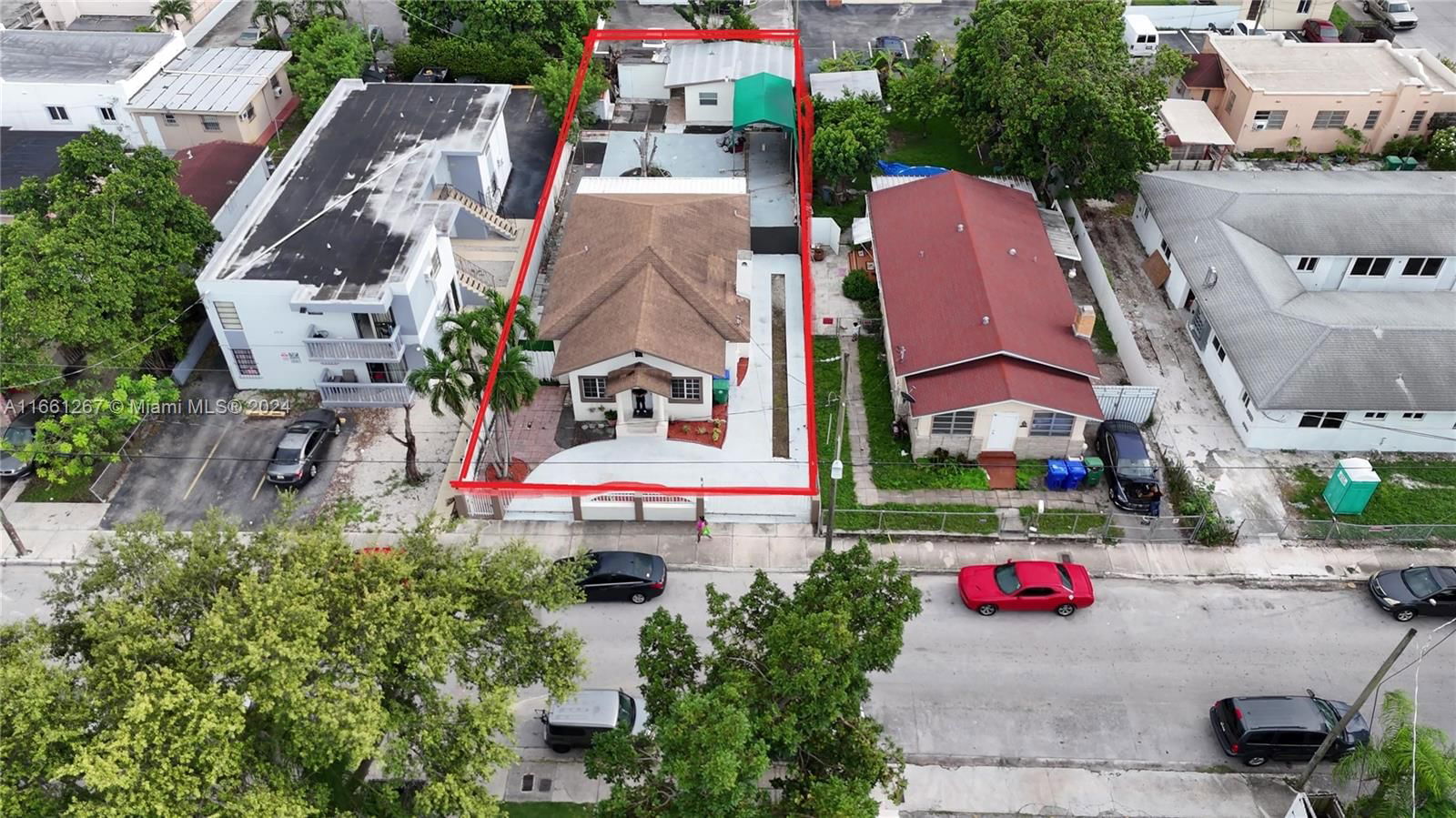 Real estate property located at 2028 2nd St, Miami-Dade, IDLEWILD PARK, Miami, FL