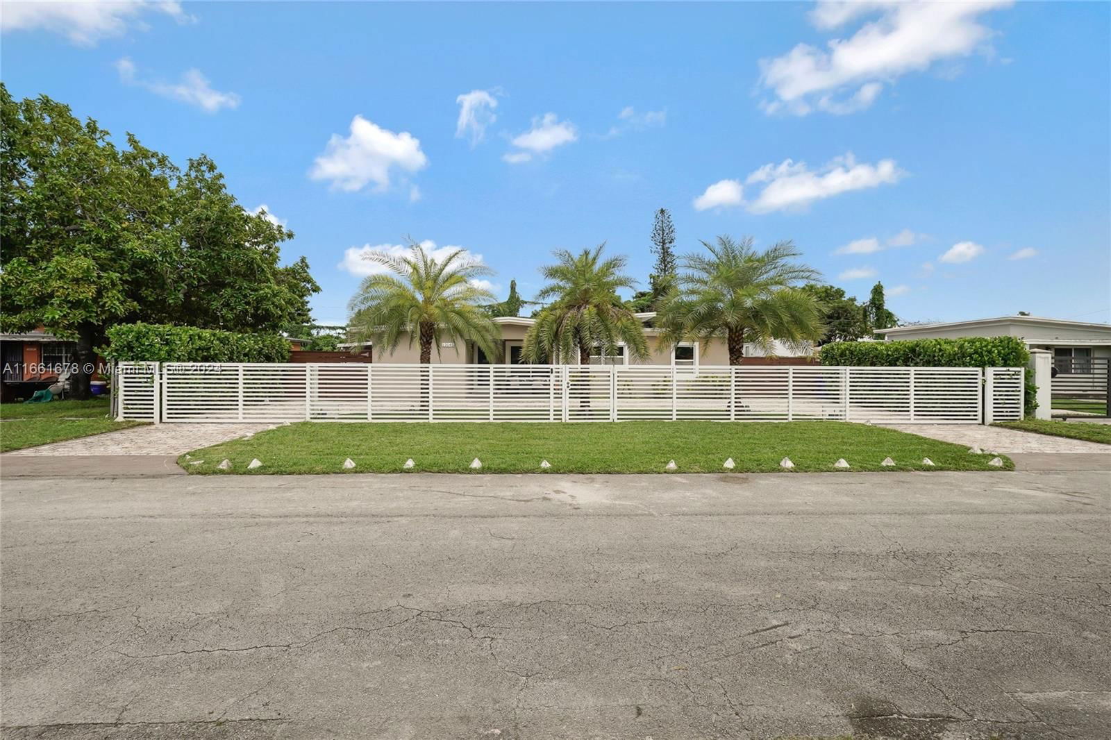 Real estate property located at 12045 20th Ct, Miami-Dade, NICHOLS GOLF ESTATES, Miami, FL