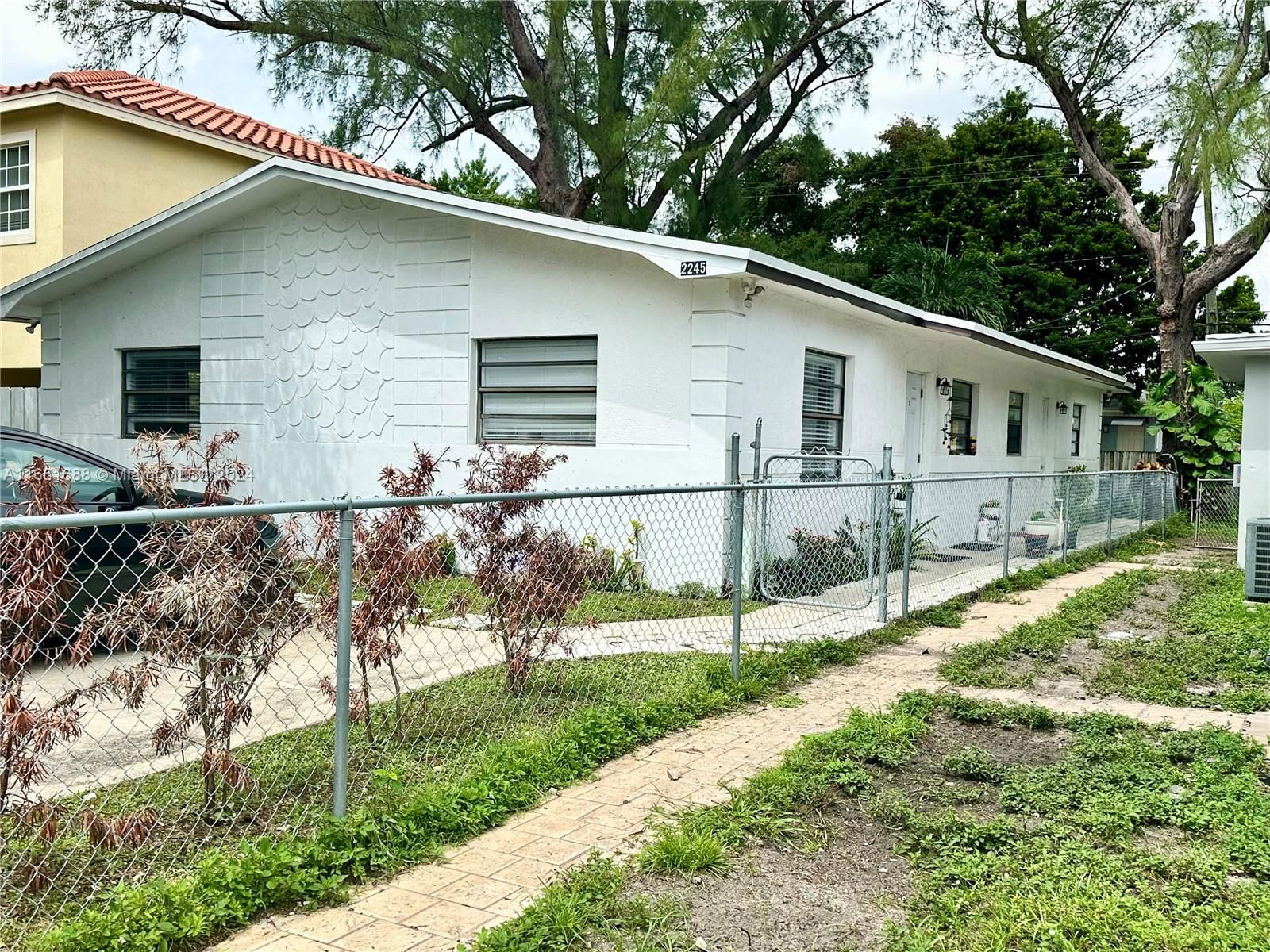 Real estate property located at 2245 Cody St, Broward, LIBERIA, Hollywood, FL