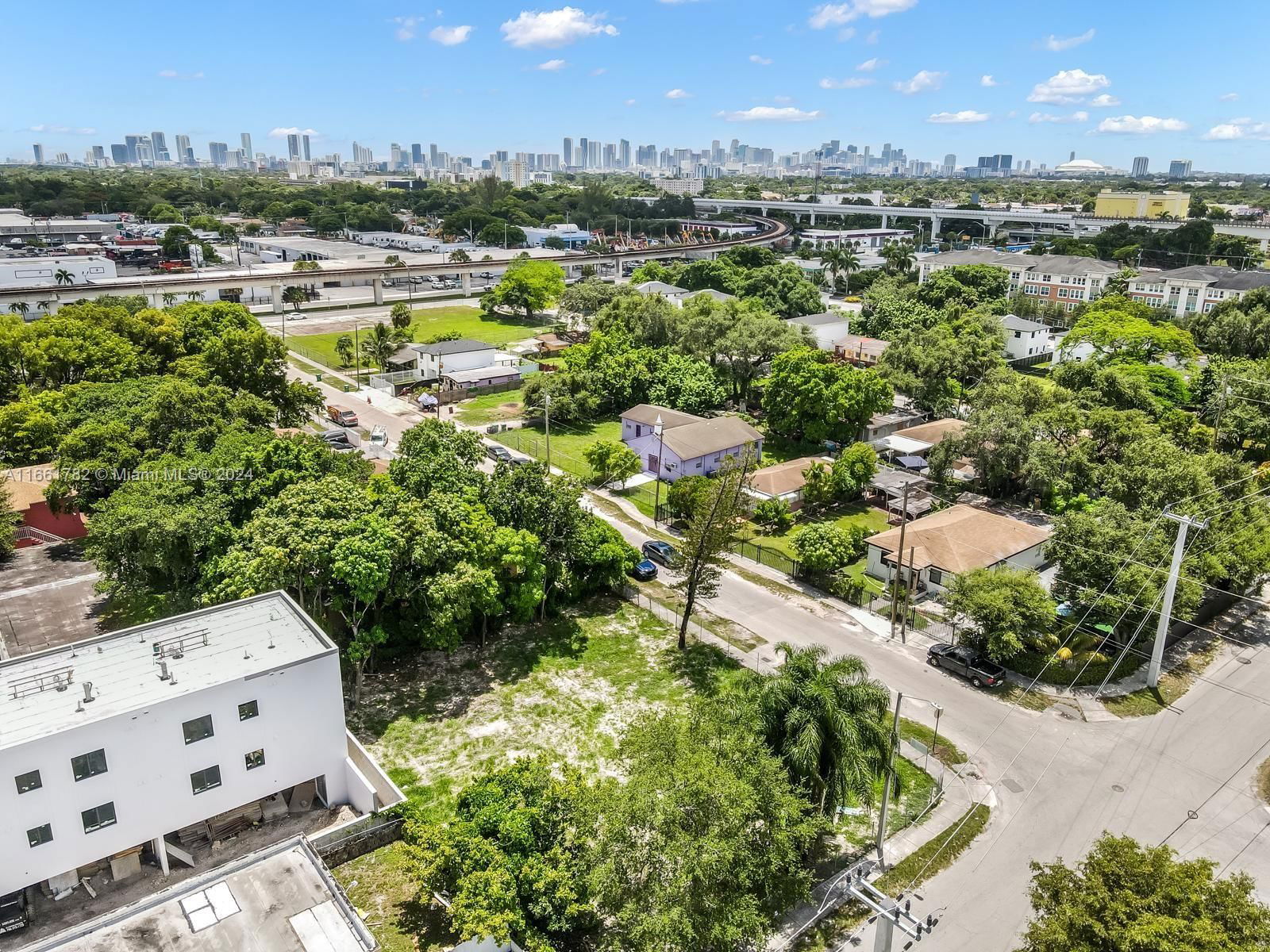 Real estate property located at 2895 45th St, Miami-Dade, ROOSEVELT PARK, Miami, FL