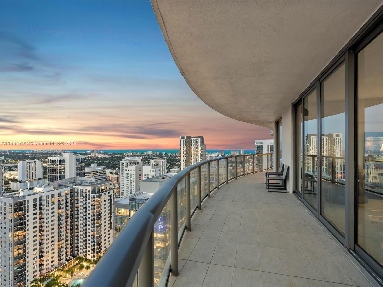 Real estate property located at 100 Las Olas Blvd #4001, Broward, 100 LAS OLAS CONDO, Fort Lauderdale, FL