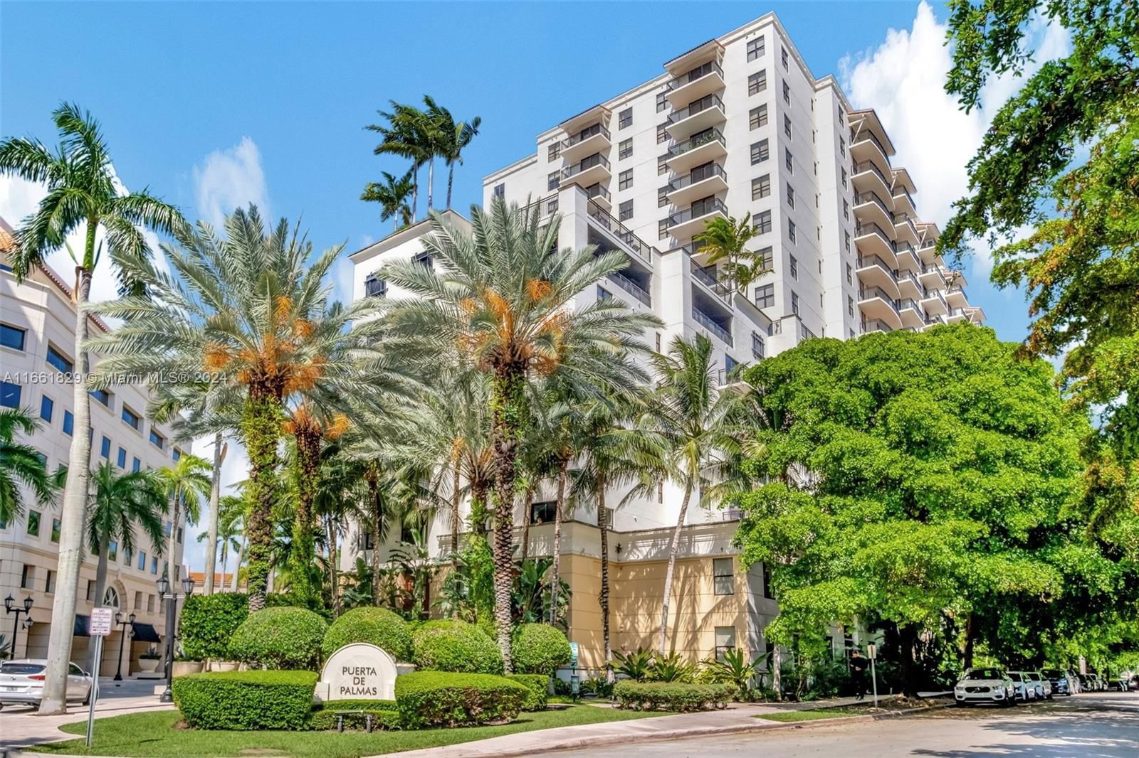 Real estate property located at 888 Douglas Rd #917, Miami-Dade, PUERTA DE PALMAS CONDO, Coral Gables, FL