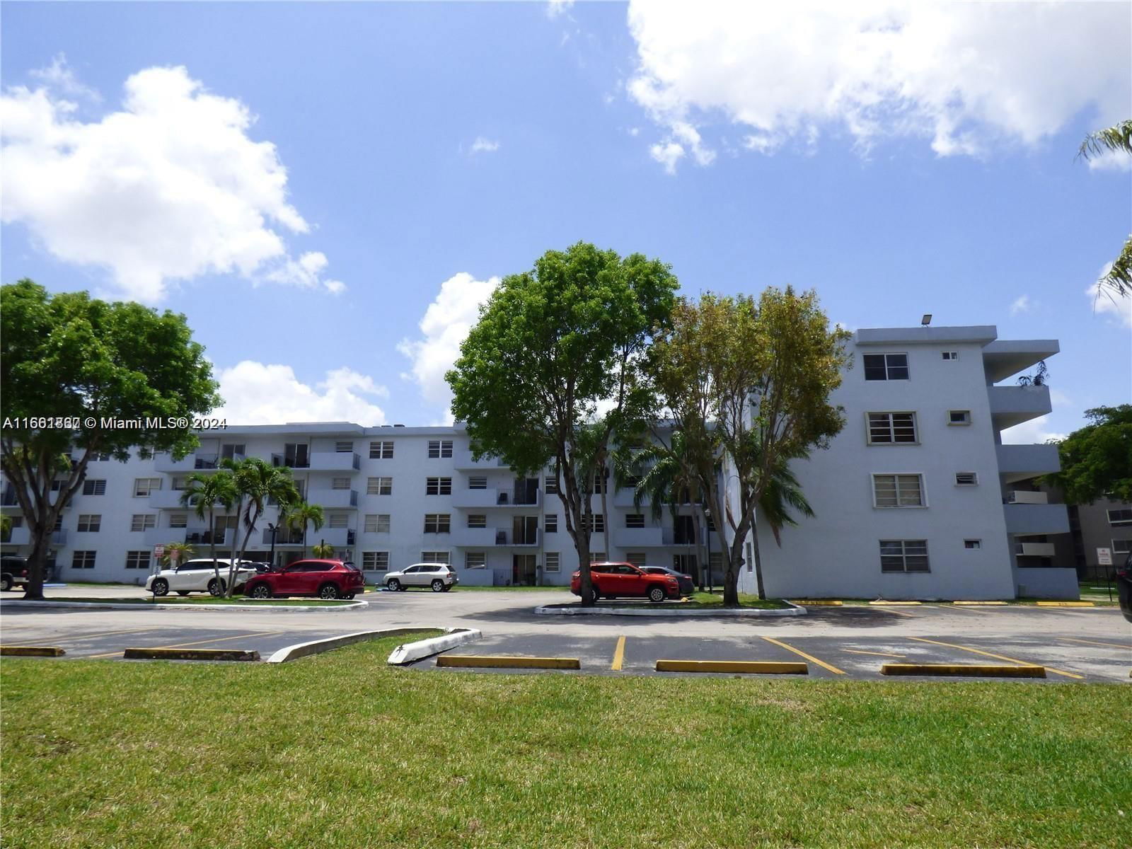 Real estate property located at 1221 122nd Ave #212, Miami-Dade, SEGOVIA CONDO, Miami, FL