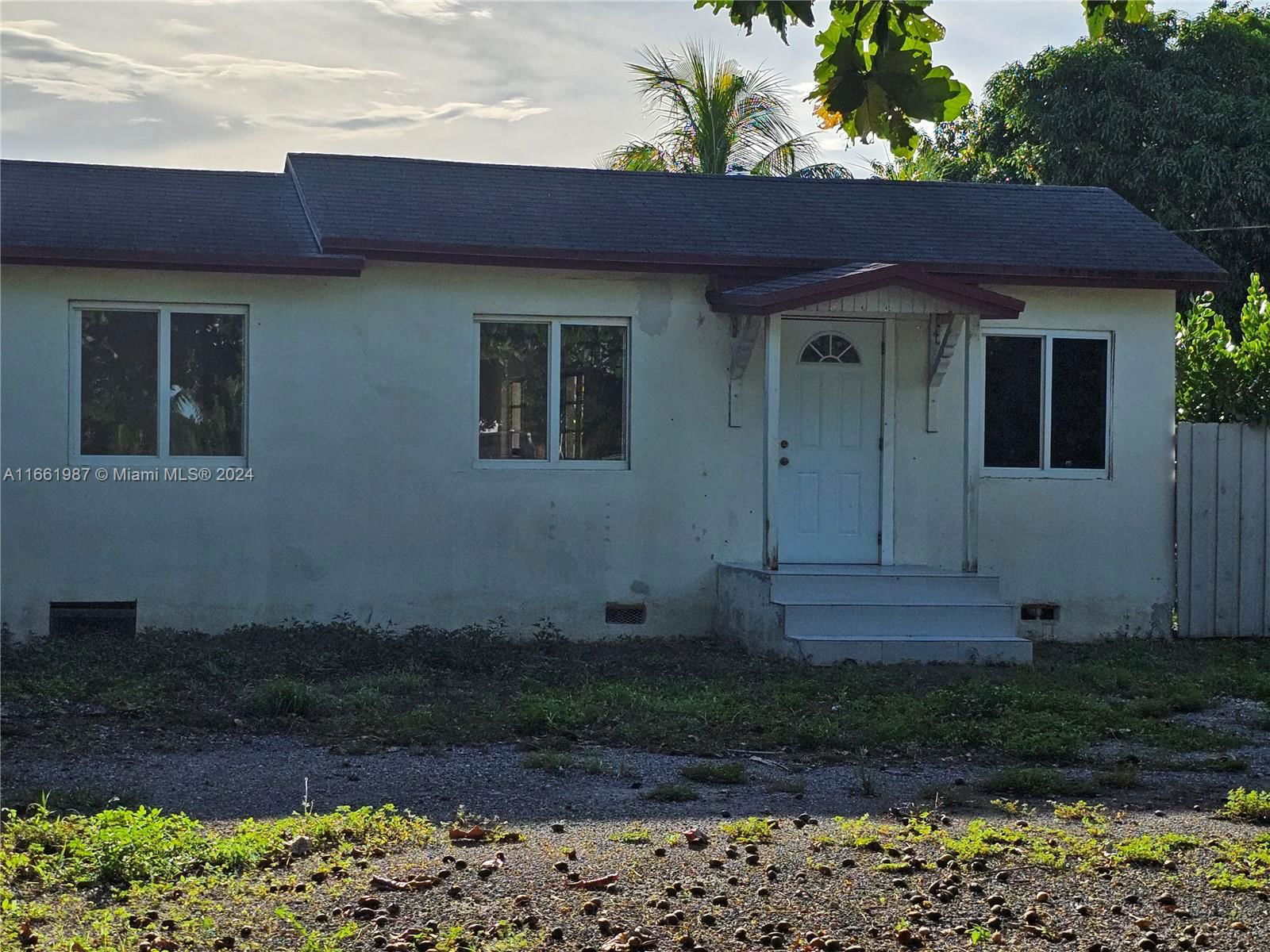 Real estate property located at 21630 177th Ave, Miami-Dade, SANTA FE GROVE, Miami, FL