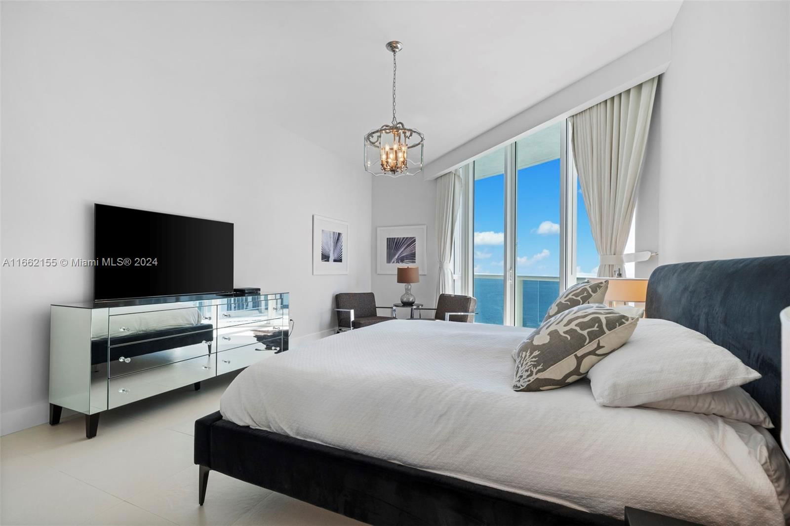 Real estate property located at 16001 Collins Ave #2706, Miami-dade, Tdr Tower I Condo, Sunny Isles Beach, FL
