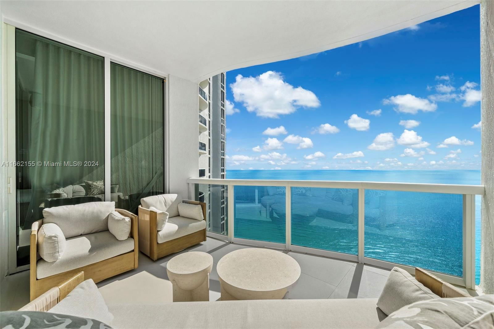 Real estate property located at 16001 Collins Ave #2706, Miami-dade, Tdr Tower I Condo, Sunny Isles Beach, FL