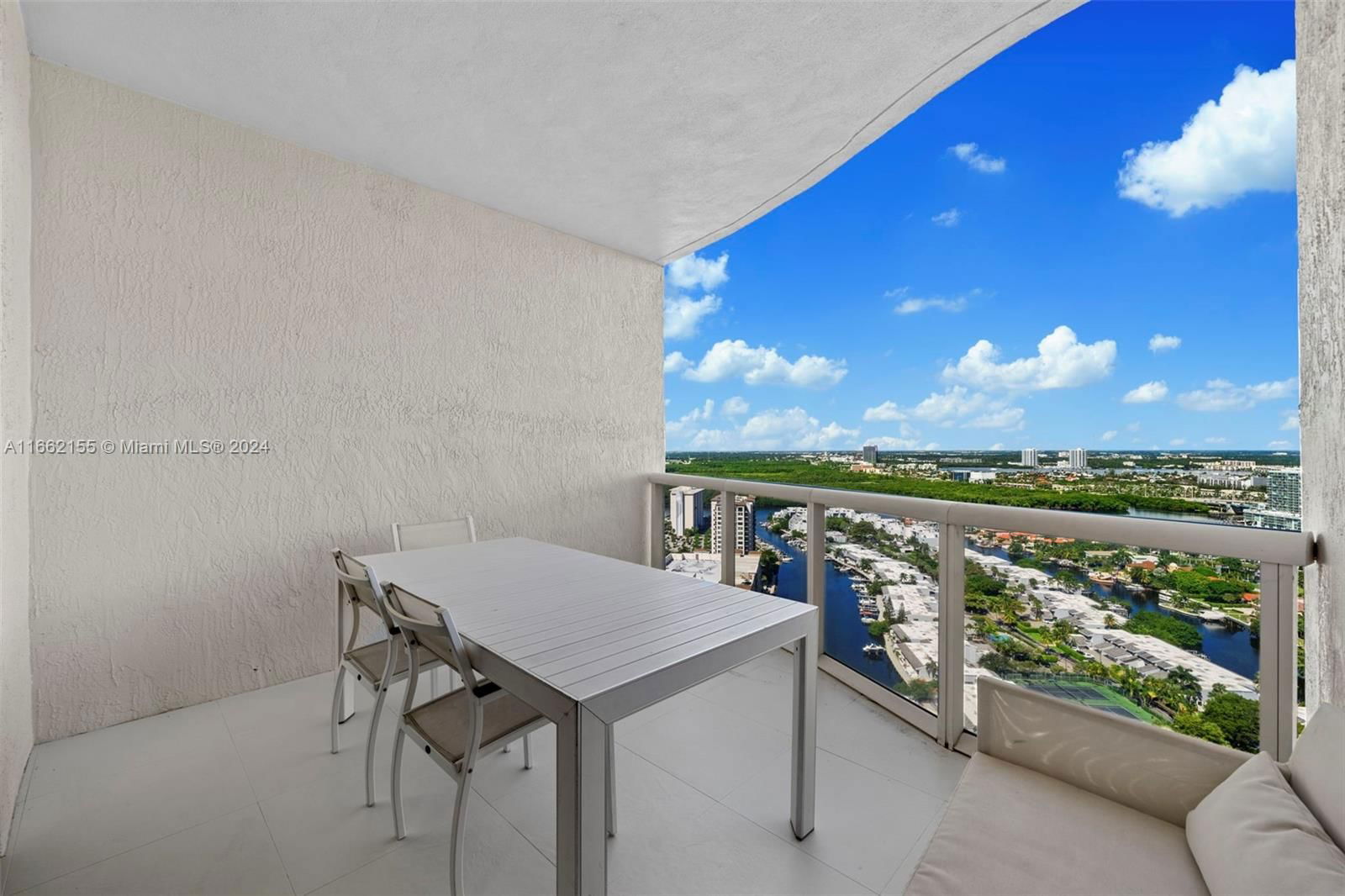 Real estate property located at 16001 Collins Ave #2706, Miami-dade, Tdr Tower I Condo, Sunny Isles Beach, FL