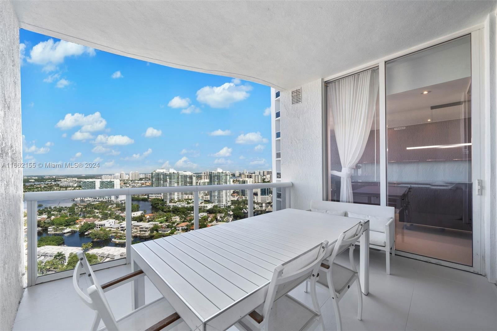 Real estate property located at 16001 Collins Ave #2706, Miami-dade, Tdr Tower I Condo, Sunny Isles Beach, FL