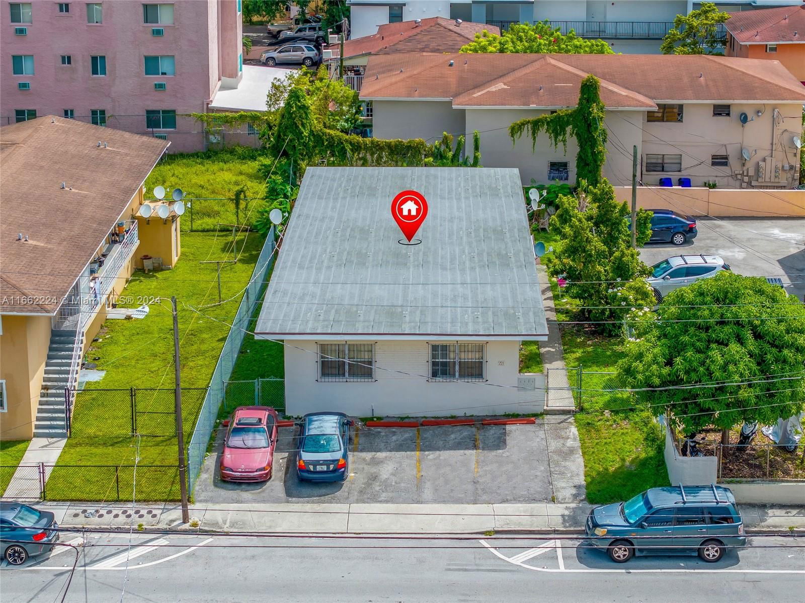 Real estate property located at 221 16th Ave, Miami-Dade, LAWRENCE ESTATE LAND CO, Miami, FL