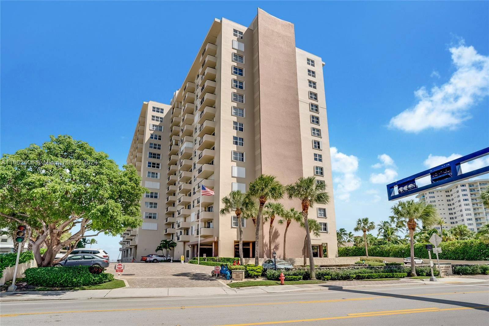 Real estate property located at 2000 Ocean Blvd #12N, Broward, ROYAL COAST CONDO, Lauderdale By The Sea, FL