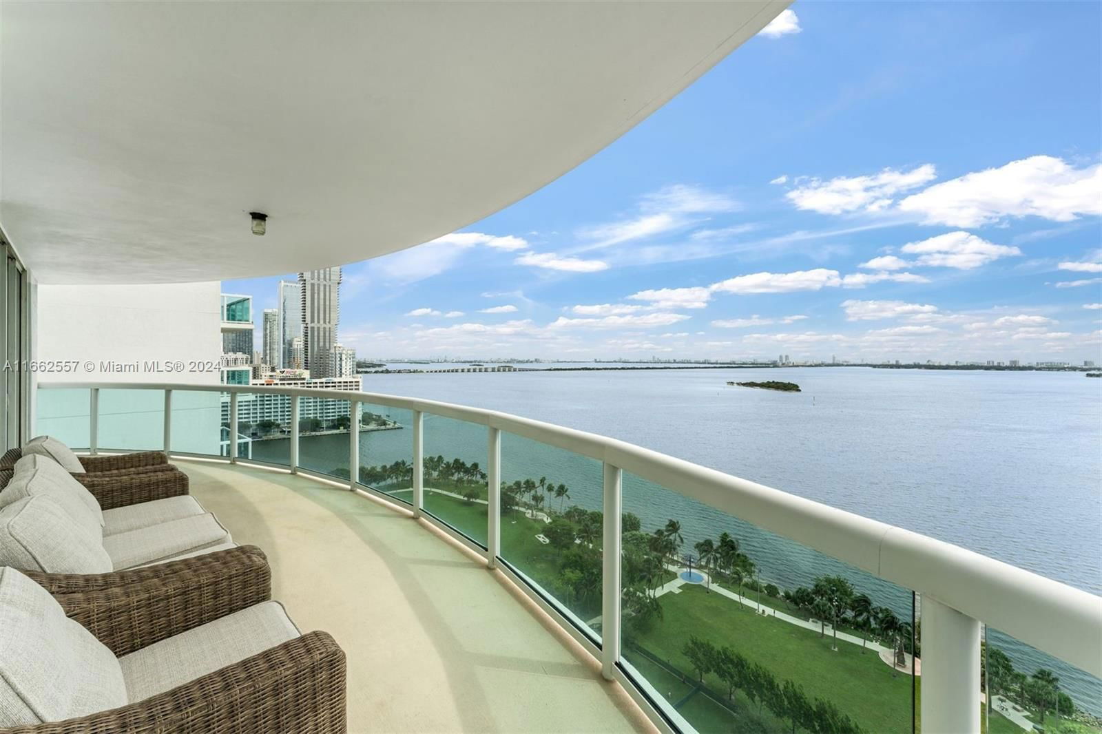 Real estate property located at 1800 Bayshore Dr #2101, Miami-Dade, 1800 CLUB CONDO, Miami, FL