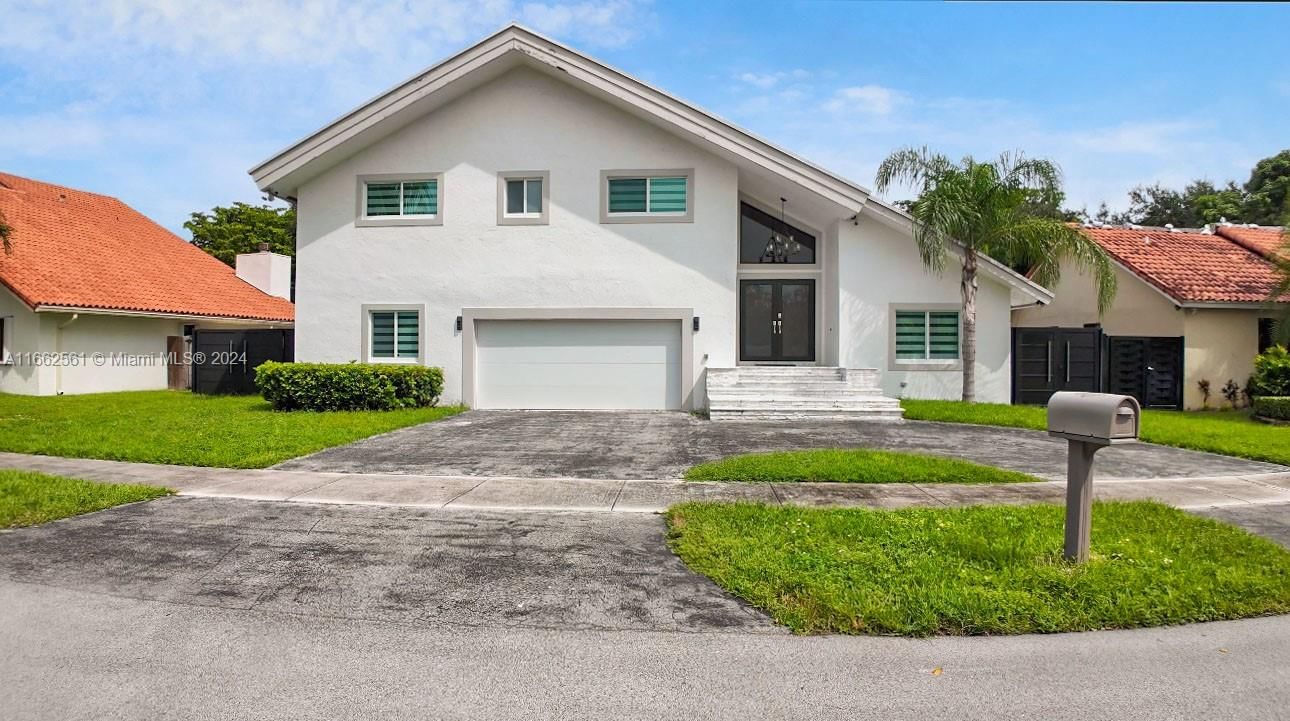 Real estate property located at 13505 119th St, Miami-Dade, SHORES LINDGREN FIRST ADD, Miami, FL