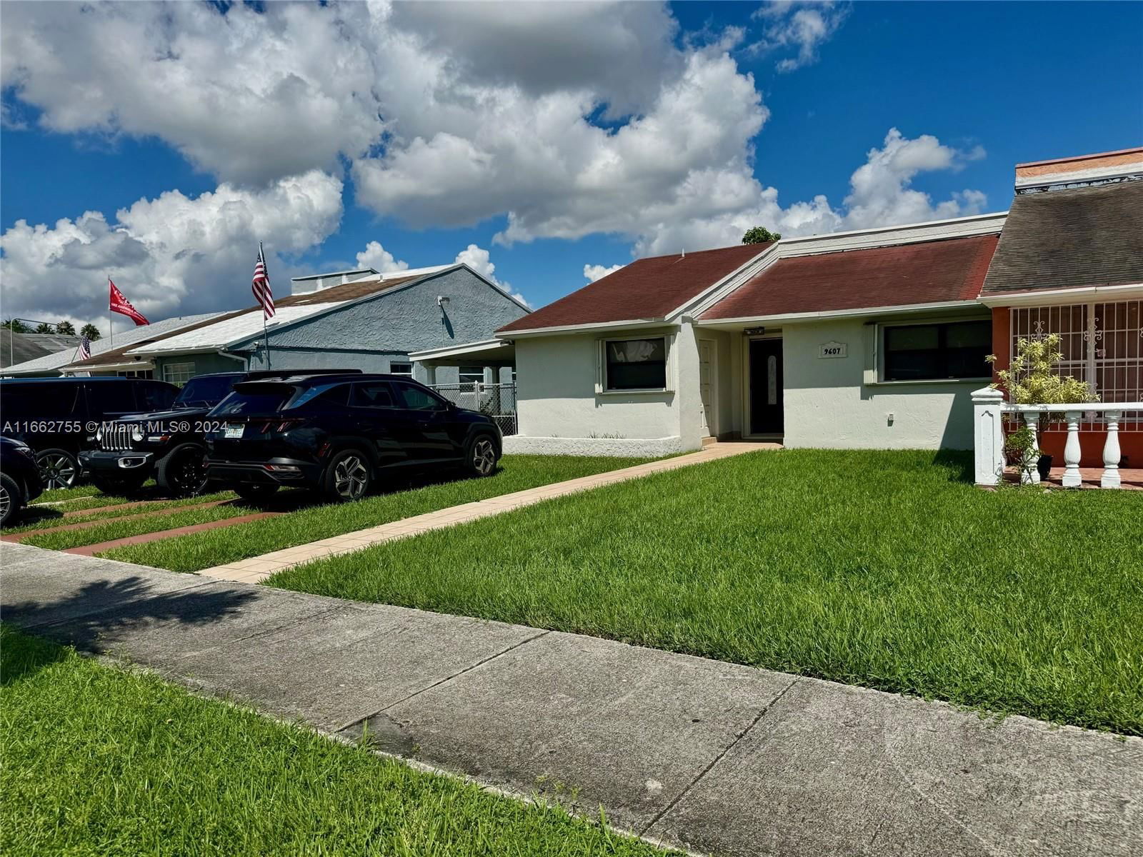 Real estate property located at 9607 Grand Canal Dr #1, Miami-Dade, GRAND CANAL HOMES SEC 2, Miami, FL