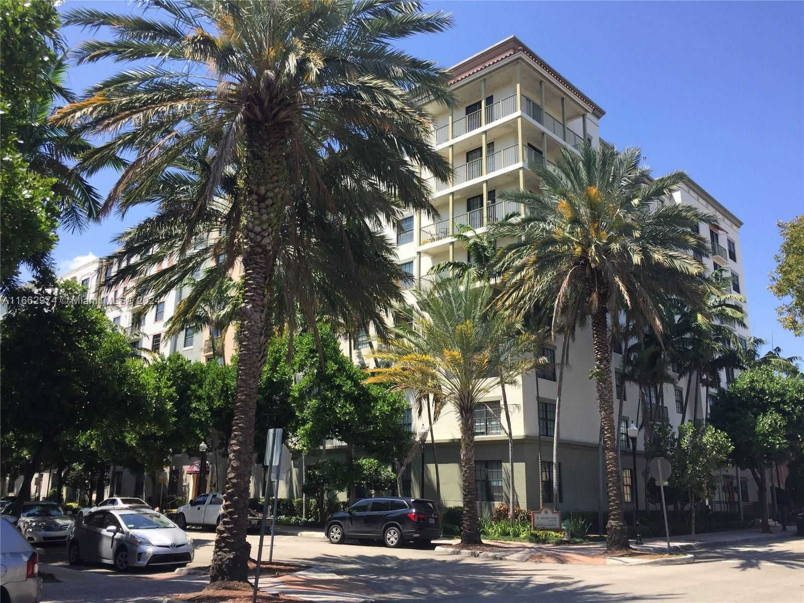 Real estate property located at 1919 Van Buren St #707A, Broward, REGENT PARK CONDO, Hollywood, FL